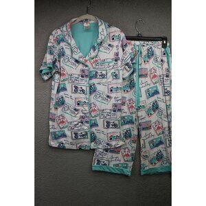 Munki Munki Pajama Set Postcards-Size Medium-Drawstring-Pockets-Capri
